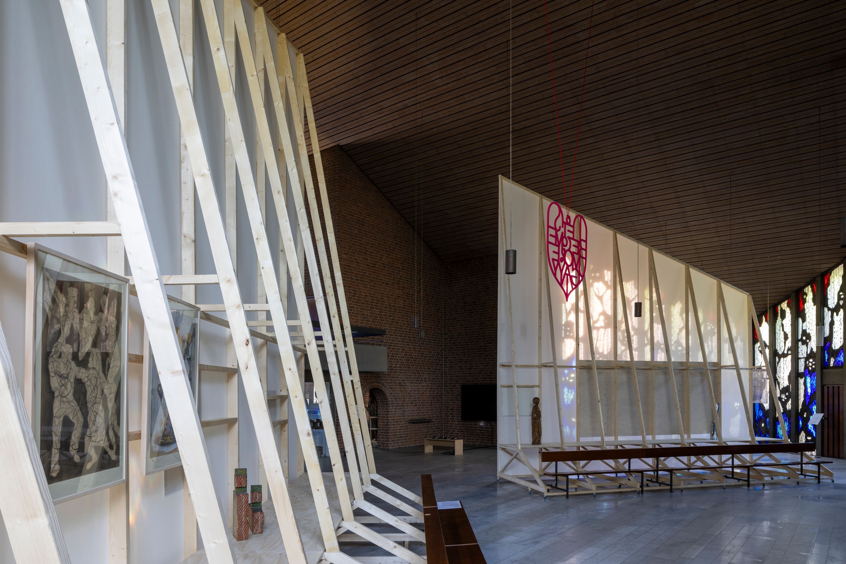 BL_0165-1.jpg